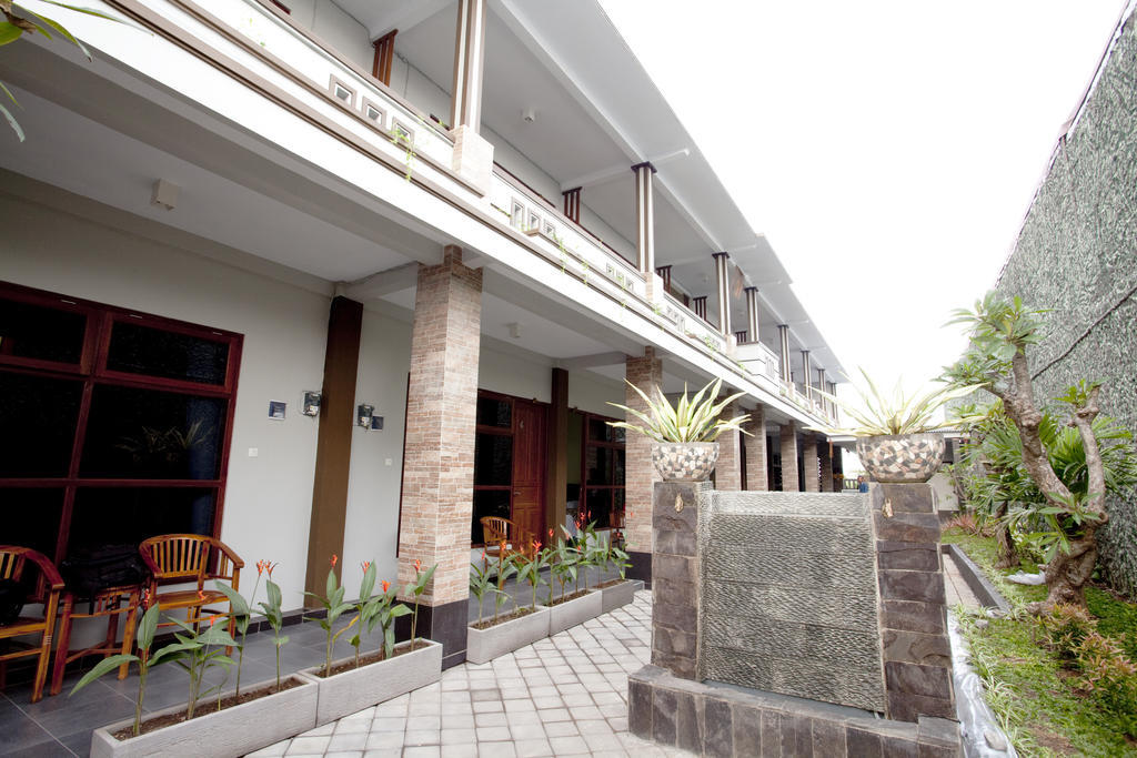 Gm Bali Guest House Kuta  Ngoại thất bức ảnh