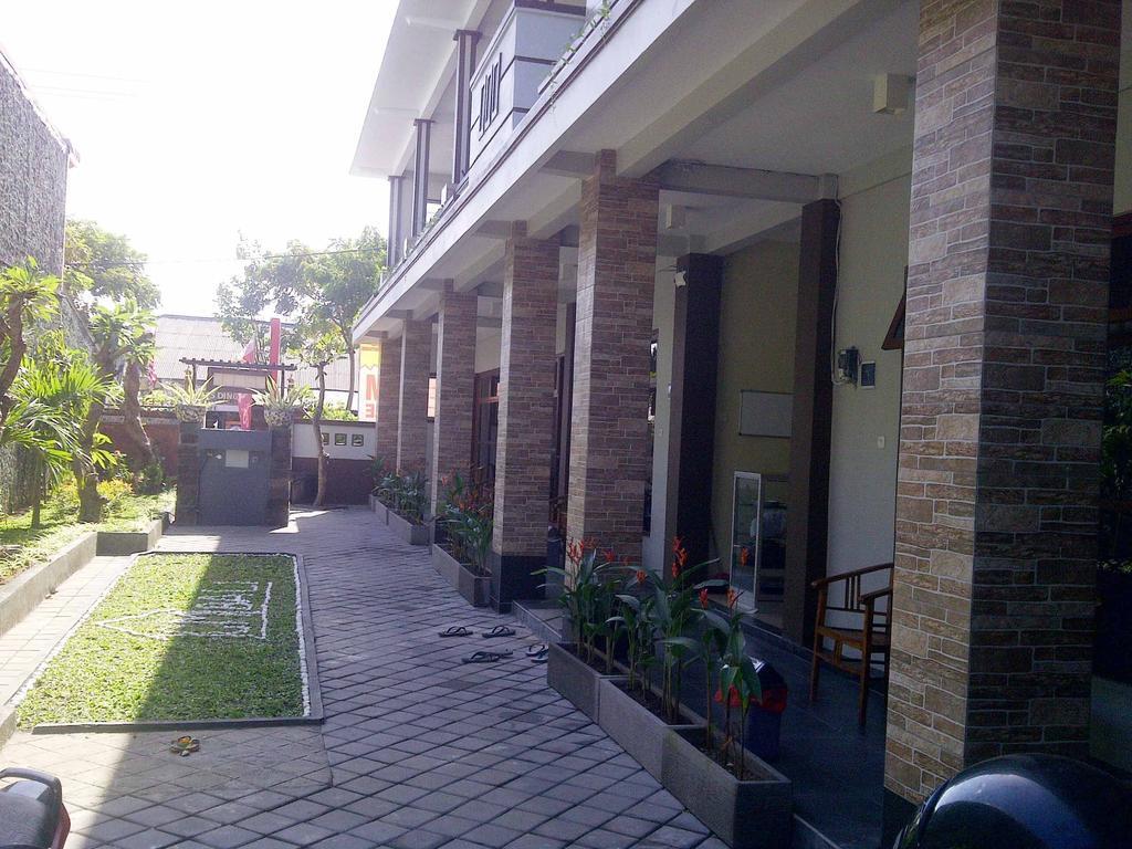 Gm Bali Guest House Kuta  Ngoại thất bức ảnh